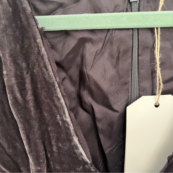 Toast Silk Velvet Shirred Dress NWT Persian Grey 6 - Picture 4 of 7